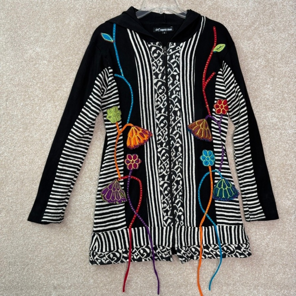 LEOPARDS & ROSES Boho Embroidered Sweatshirt Women's‎ Small Black Cotton Art